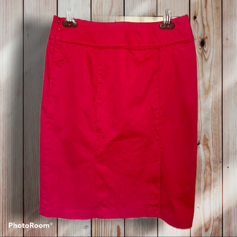 ✏️❤️ NY & Co. Stretch Pencil Skirt